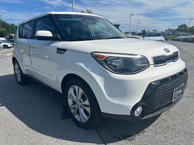 2016 Kia Soul + FWD — photo 1 of 3
