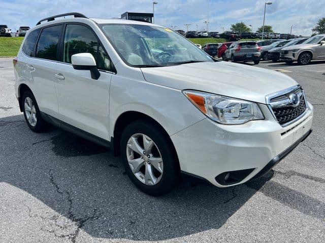 2015 Subaru Forester 2.5i Limited (CVT) — photo 1 of 3