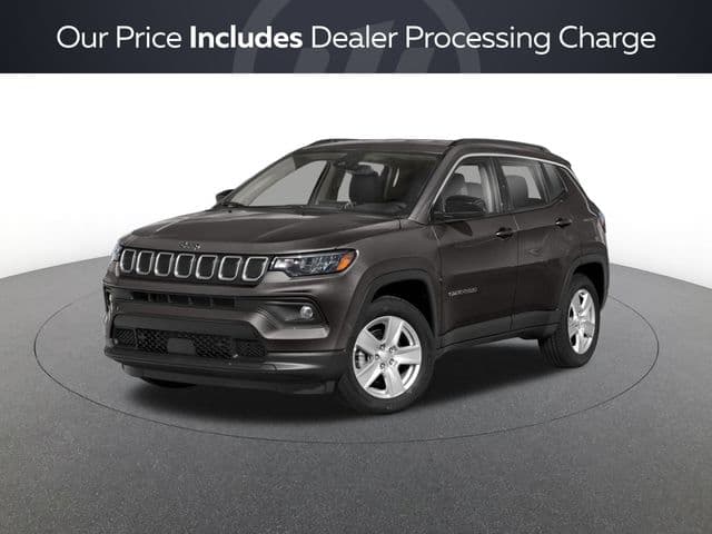 2022 Jeep Compass Latitude Lux — photo 1 of 3