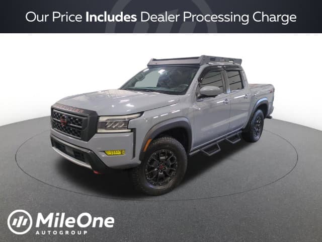2022 Nissan Frontier PRO-4X — photo 1 of 24
