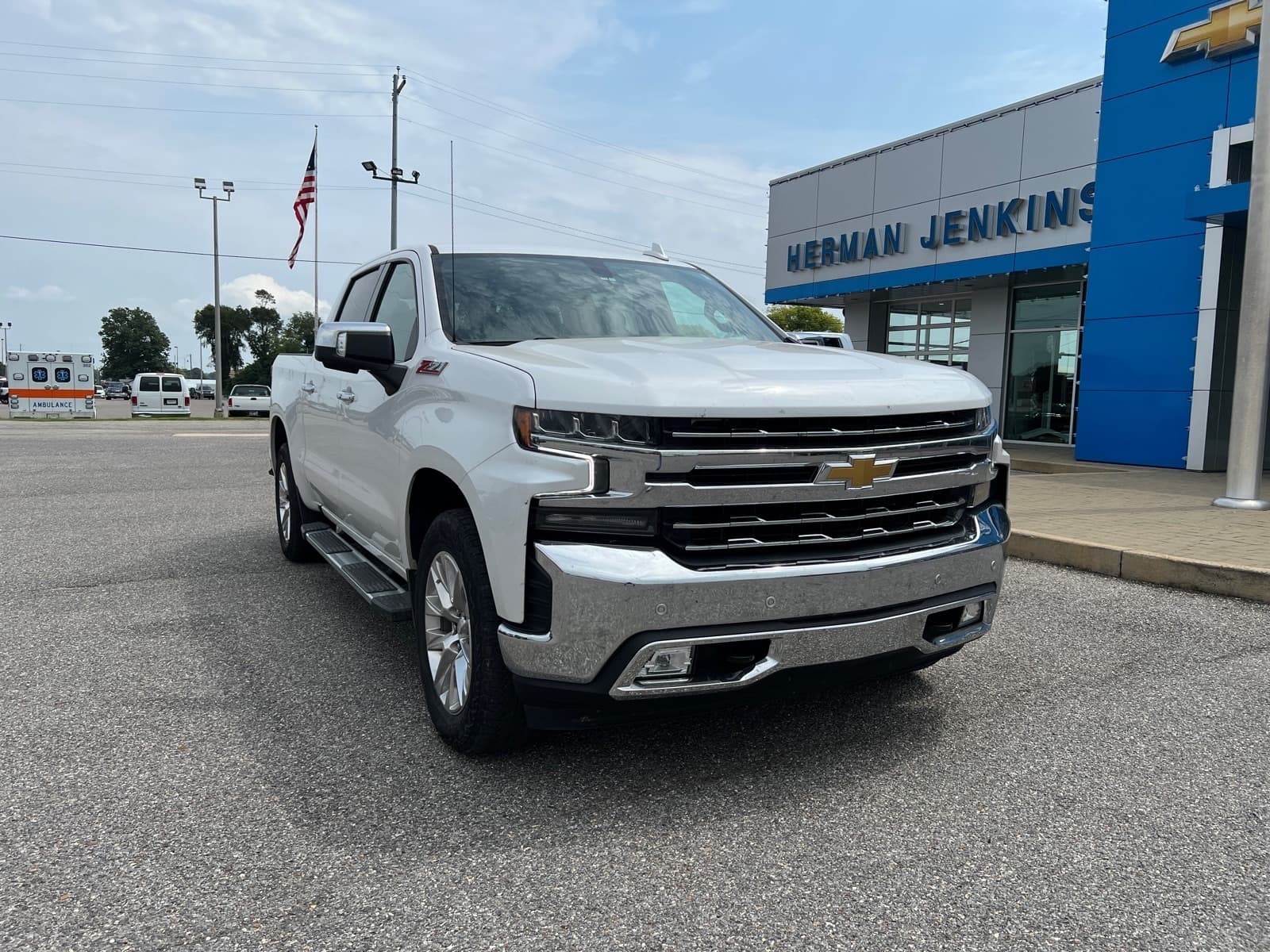 2022 Chevrolet Silverado 1500 LTD LTZ — photo 1 of 9