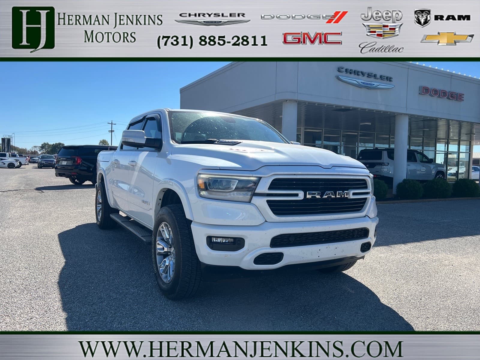 2020 RAM 1500 Laramie — photo 1 of 9