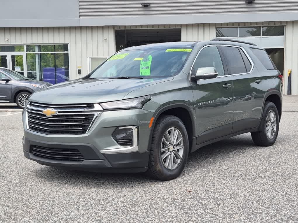 2023 Chevrolet Traverse LT Leather — photo 1 of 23