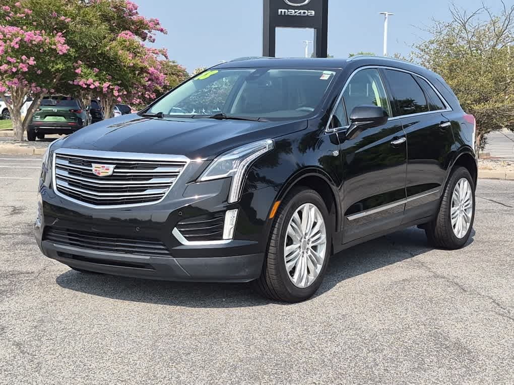 2018 Cadillac XT5 Premium Luxury — photo 1 of 23