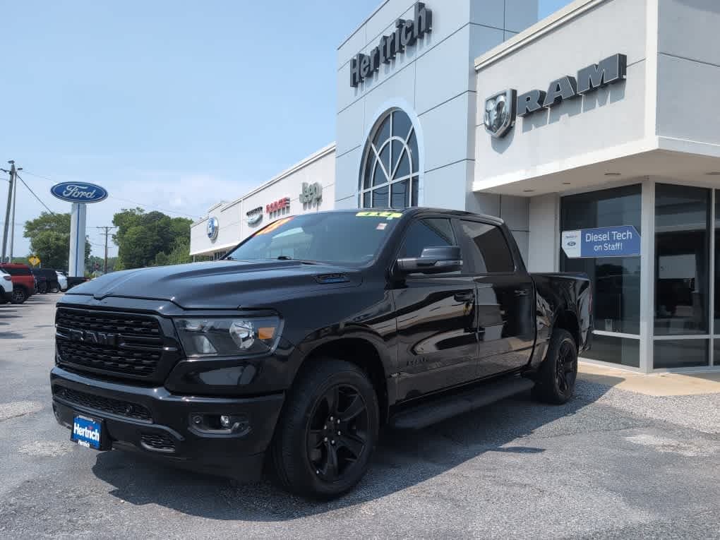 2023 RAM 1500 Big Horn — photo 1 of 40