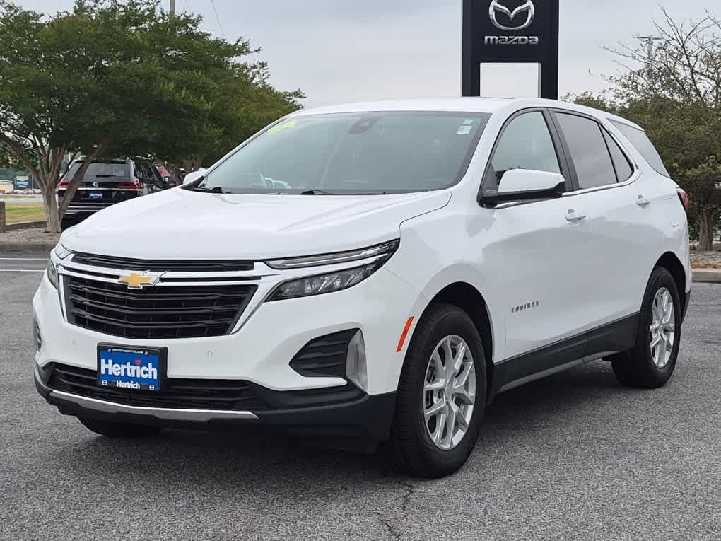 2024 Chevrolet Equinox LT — photo 1 of 21