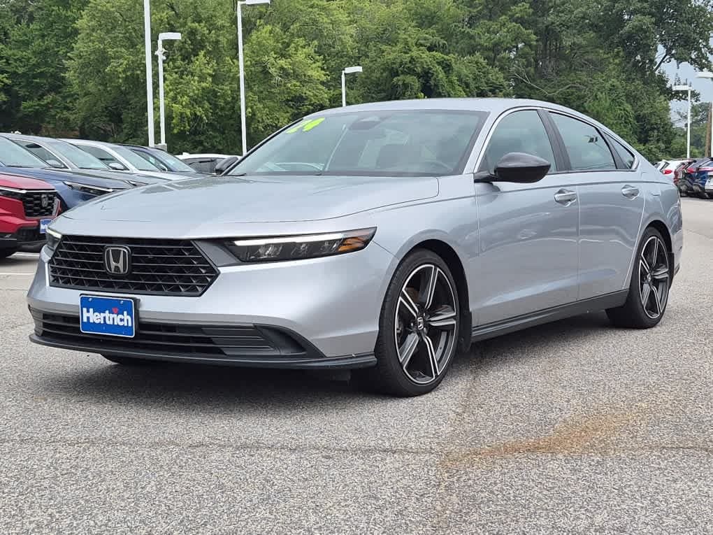 2024 Honda Accord Hybrid Sport — photo 1 of 24