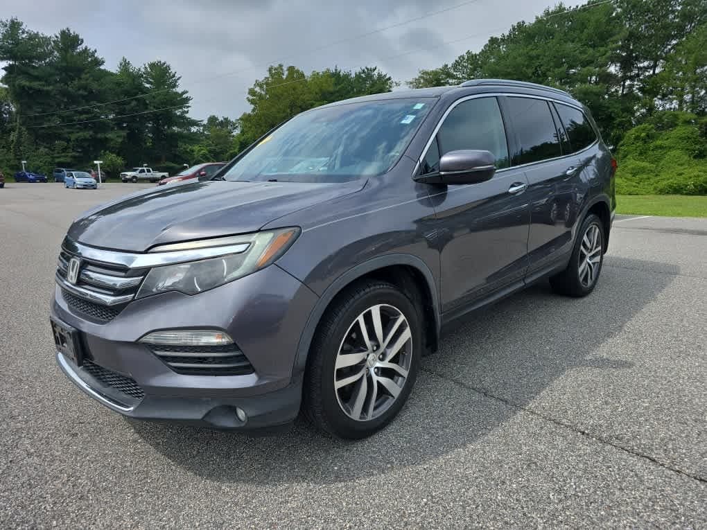 2017 Honda Pilot Elite AWD — photo 1 of 23