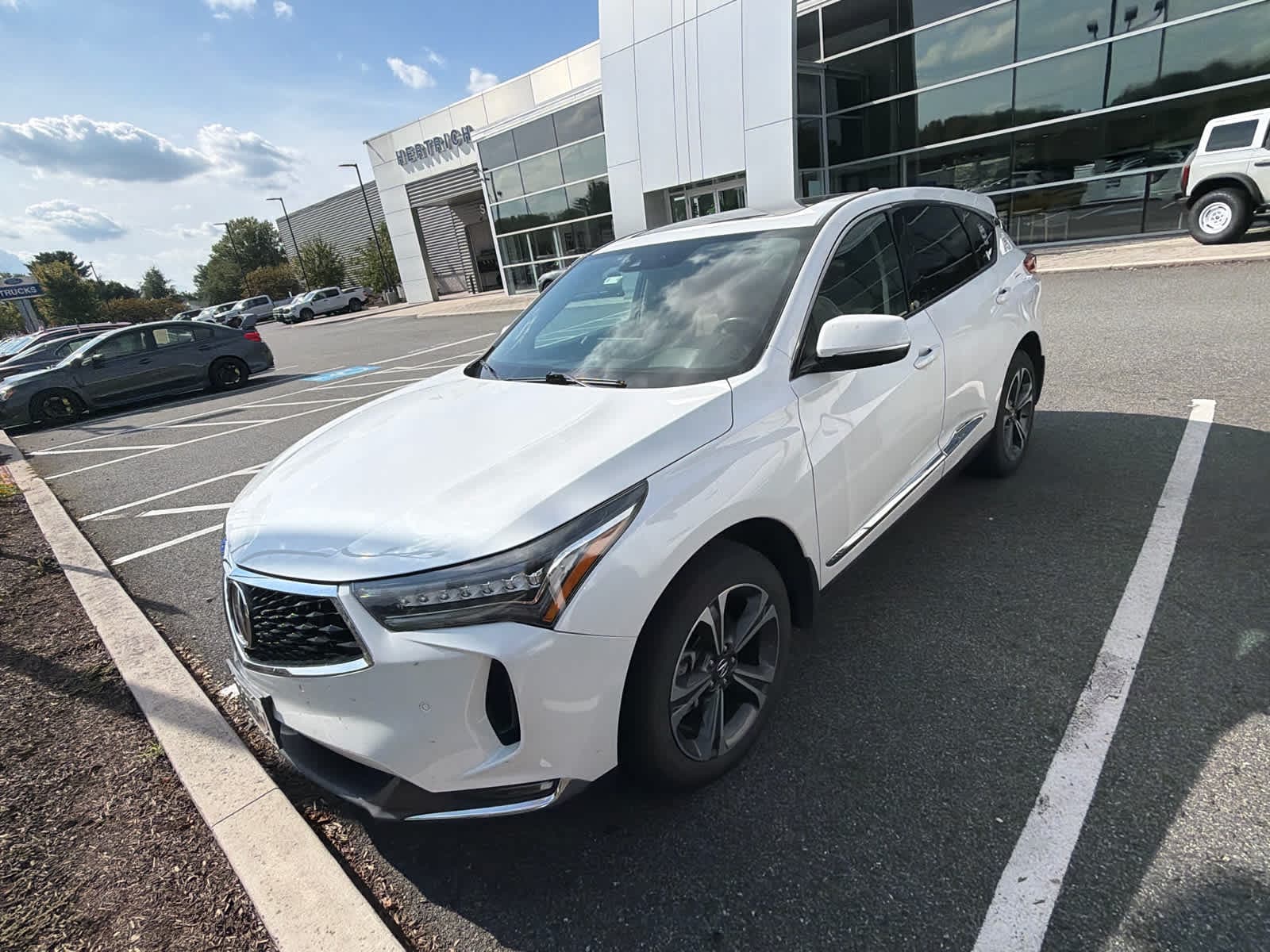 2022 Acura RDX w/Advance Package — photo 1 of 6