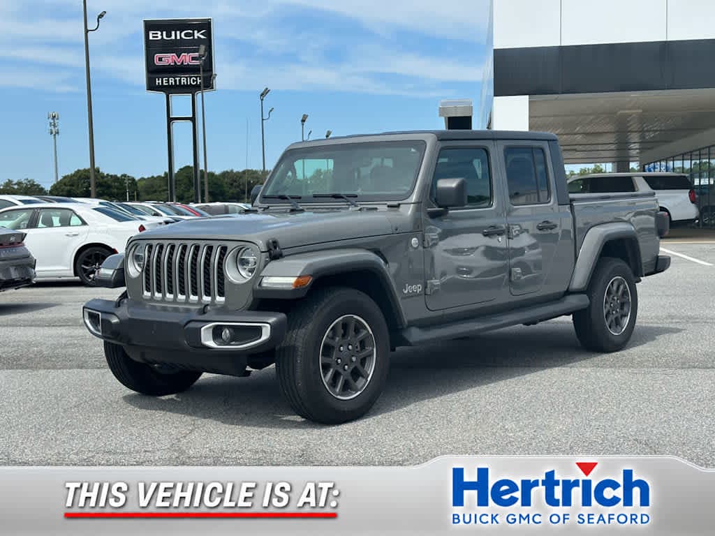 2021 Jeep Gladiator Overland — photo 1 of 20