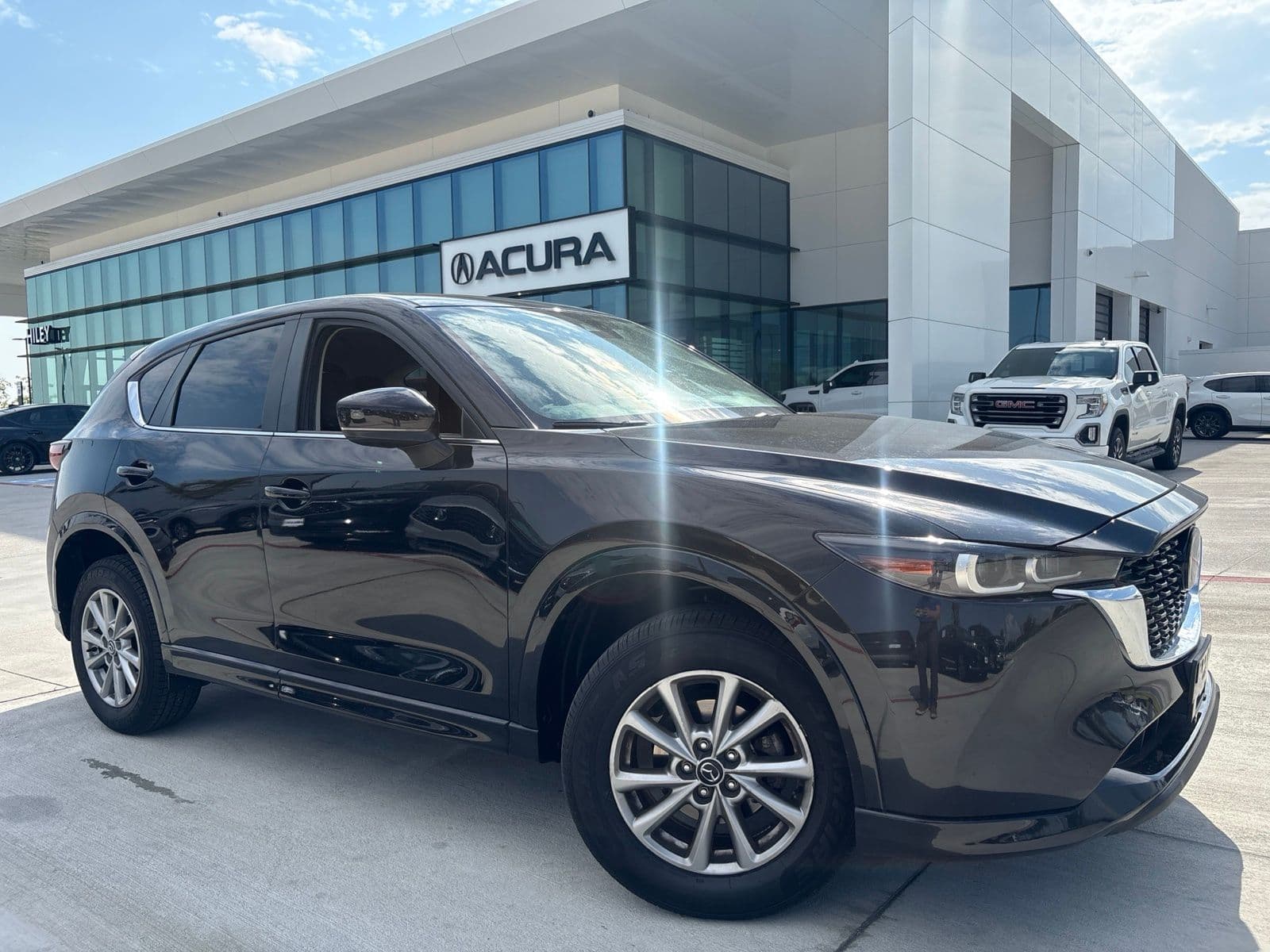 2025 Mazda CX-5 2.5 S Preferred Package — photo 1 of 11