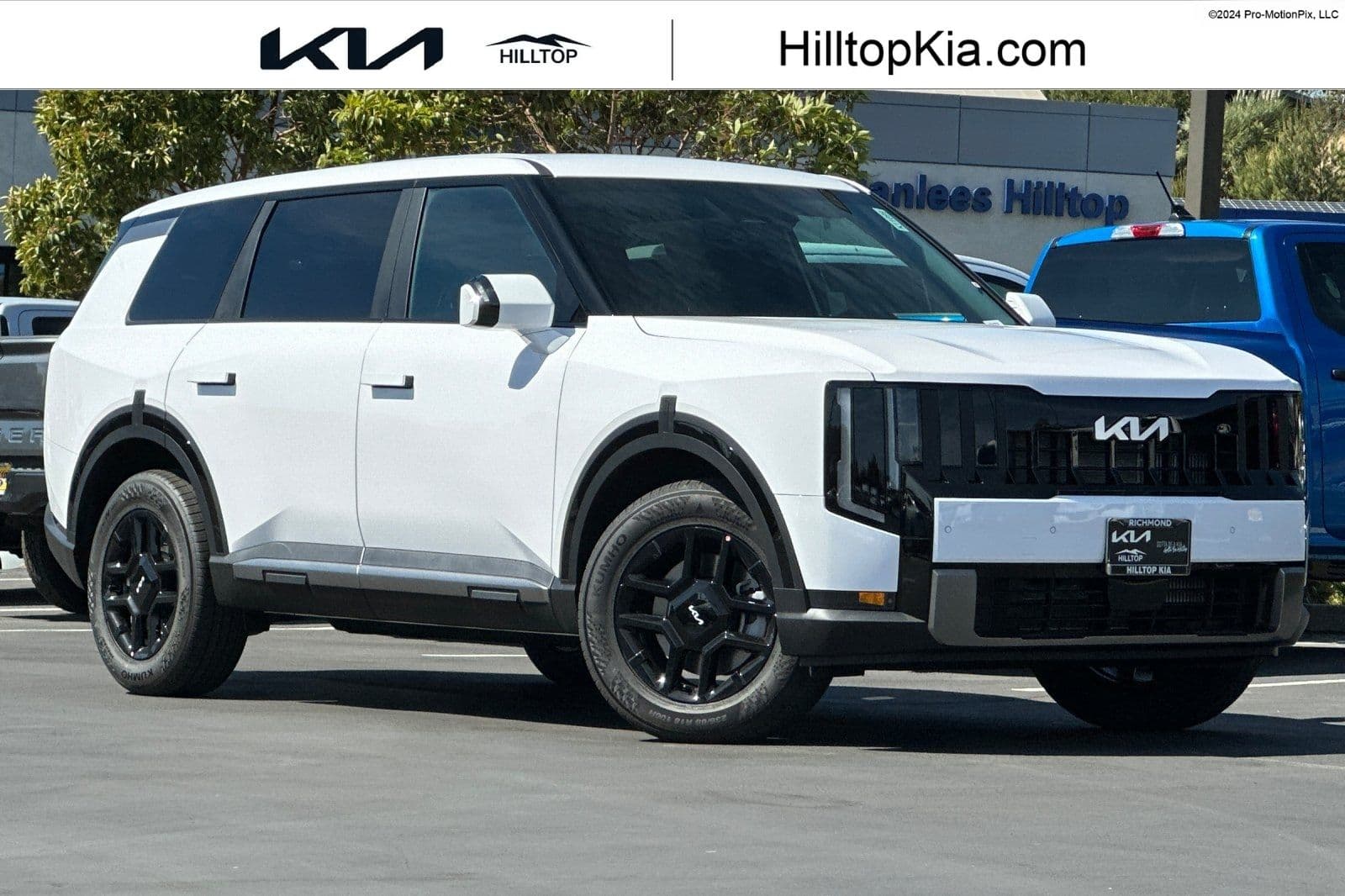 2027 Kia Telluride LX — photo 1 of 28