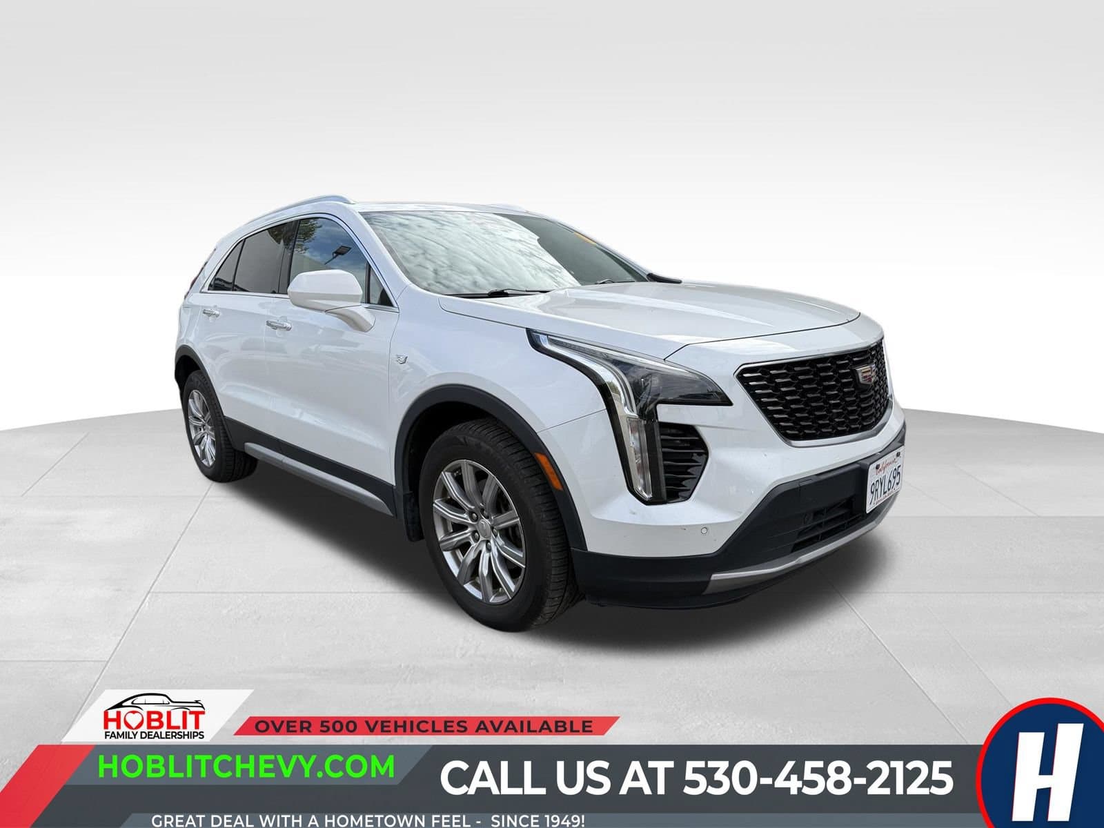 2019 Cadillac XT4 AWD Premium Luxury — photo 1 of 9