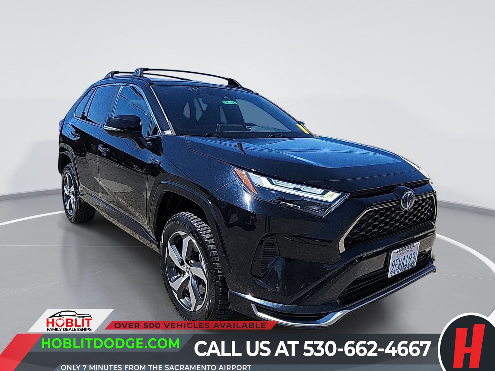 2023 Toyota RAV4 Prime SE — photo 1 of 27