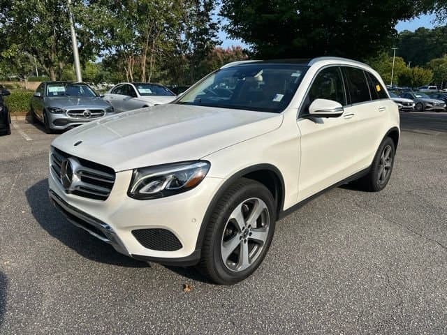 2019 Mercedes-Benz GLC 300 4MATIC — photo 1 of 21