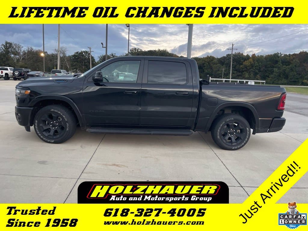 2025 RAM 1500 Base — photo 1 of 10