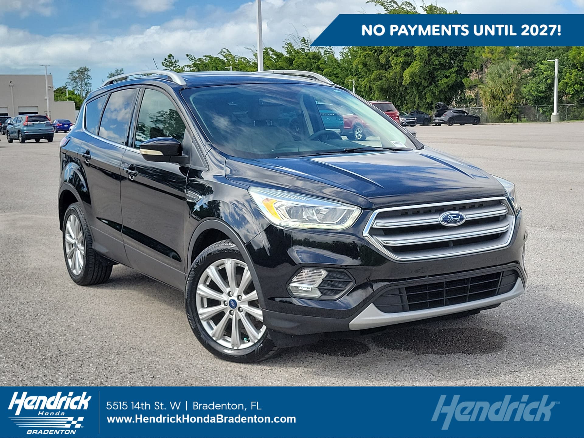 2017 Ford Escape Titanium — photo 1 of 34
