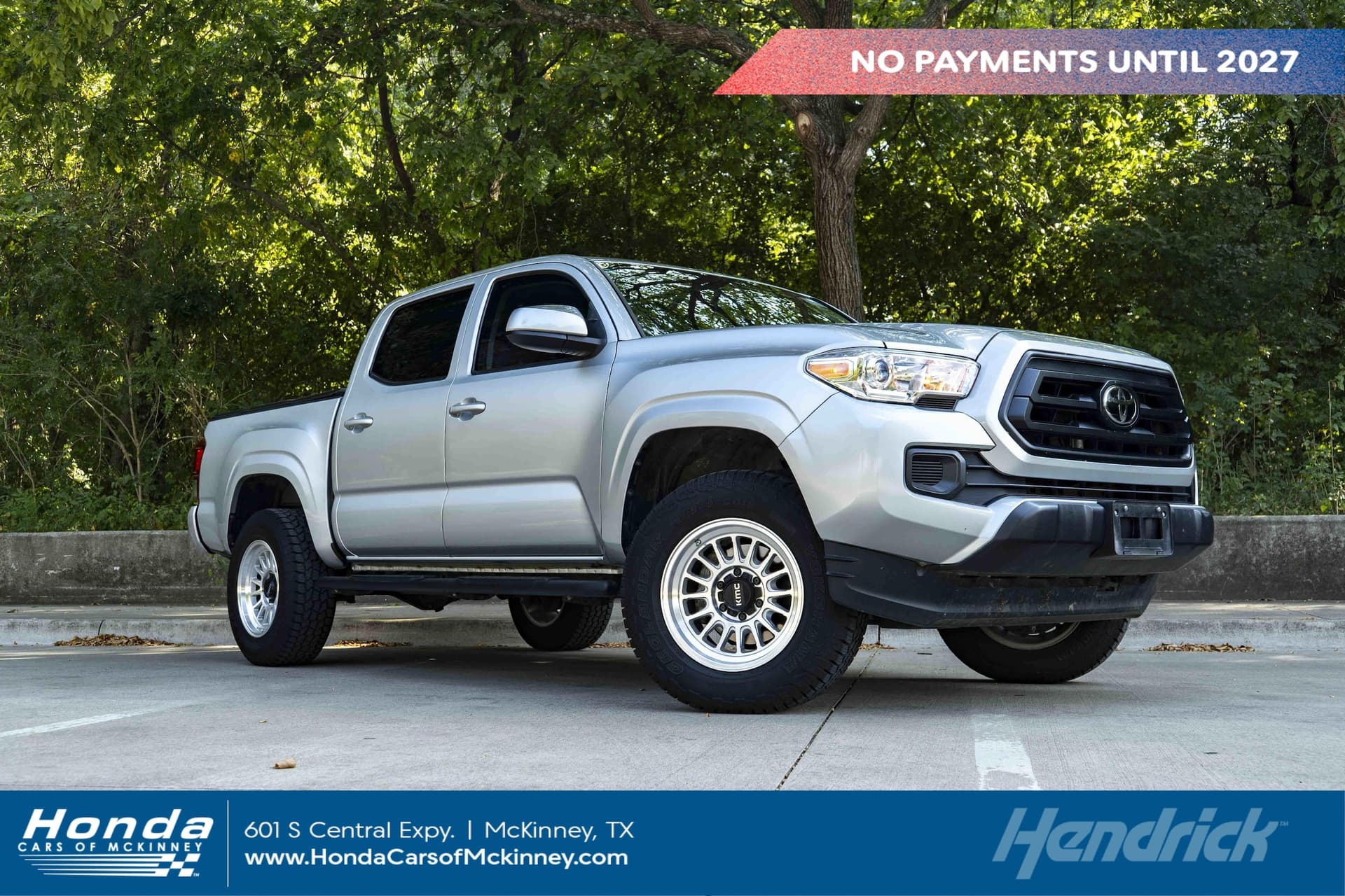 2023 Toyota Tacoma 4WD SR — photo 1 of 38