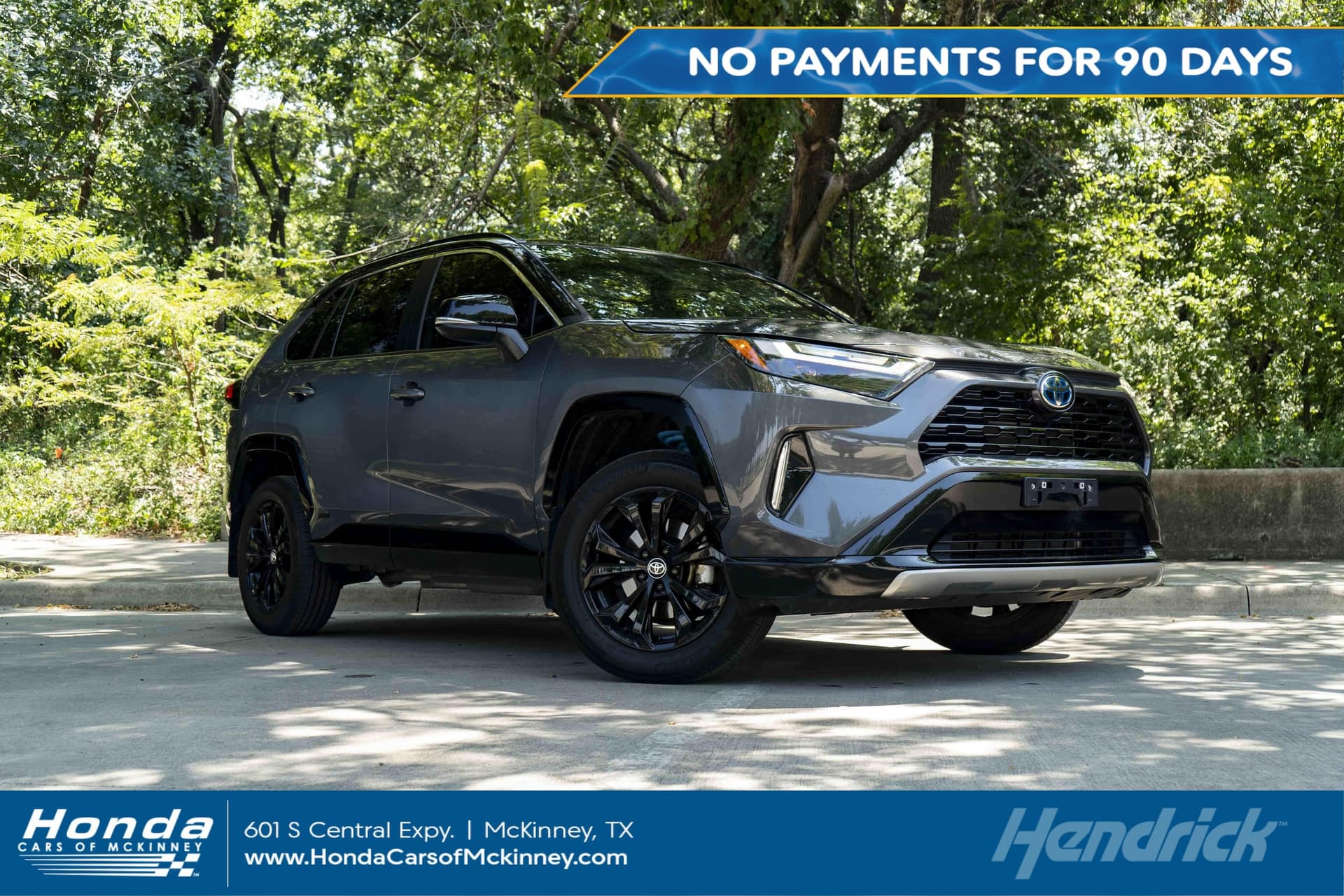 2024 Toyota RAV4 Hybrid XSE — photo 1 of 44