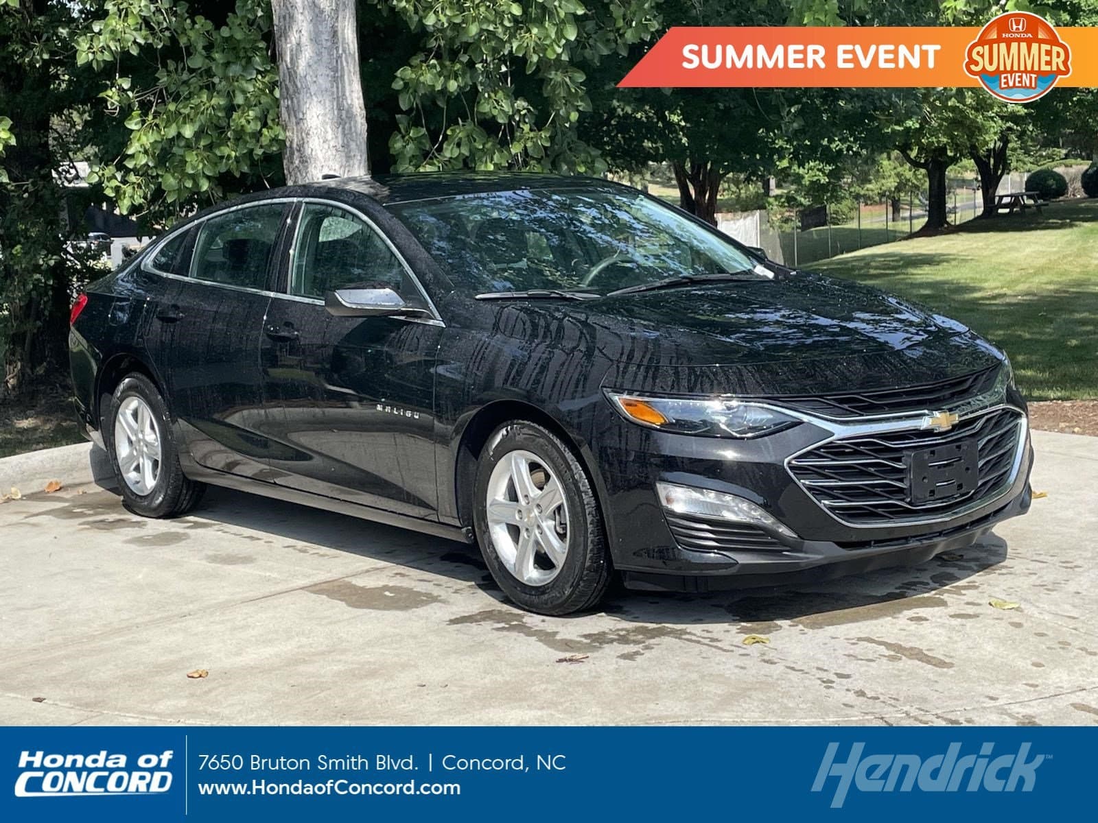 2024 Chevrolet Malibu LT — photo 1 of 35