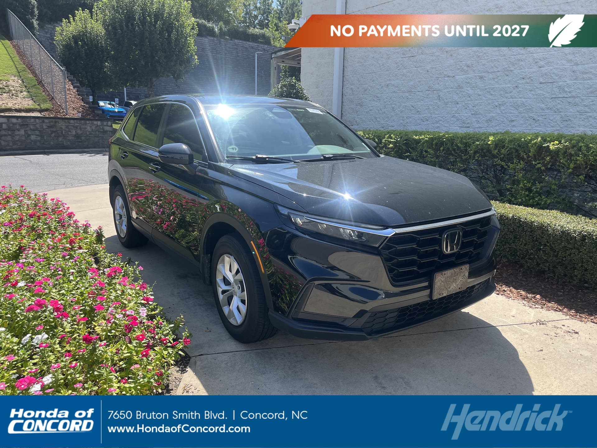 2024 Honda CR-V LX — photo 1 of 10