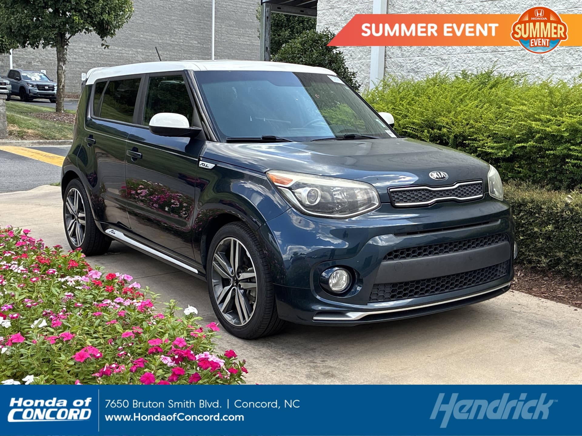 2018 Kia Soul + — photo 1 of 12