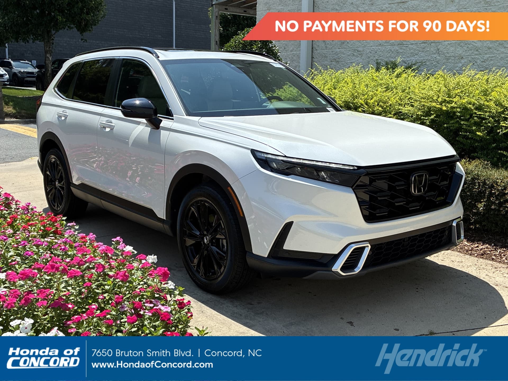 2025 Honda CR-V Hybrid Sport Touring — photo 1 of 38
