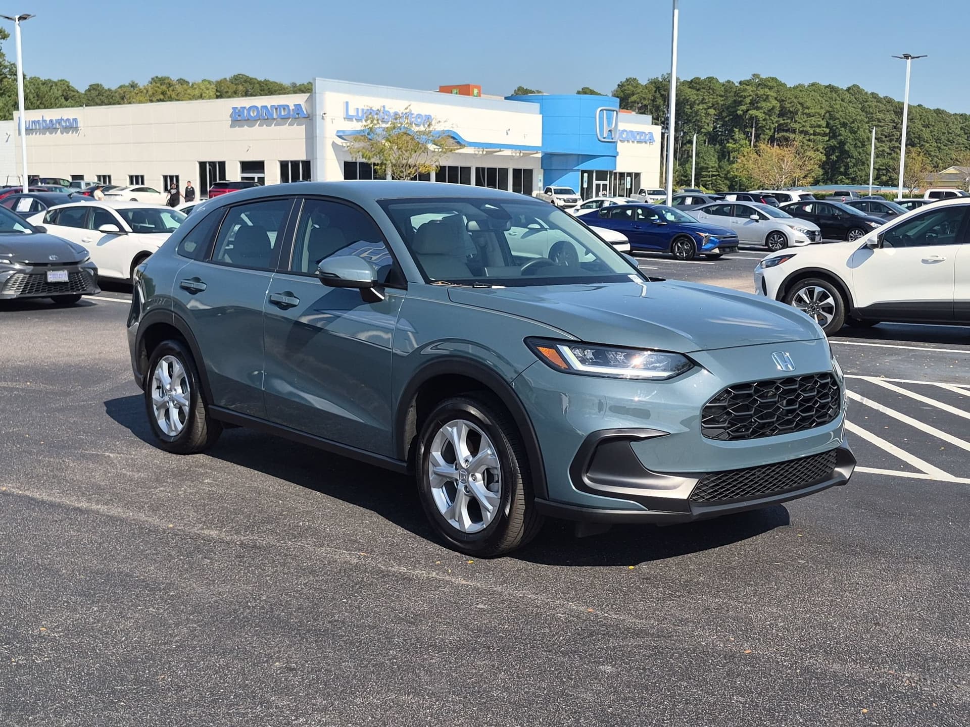2025 Honda HR-V LX — photo 1 of 39