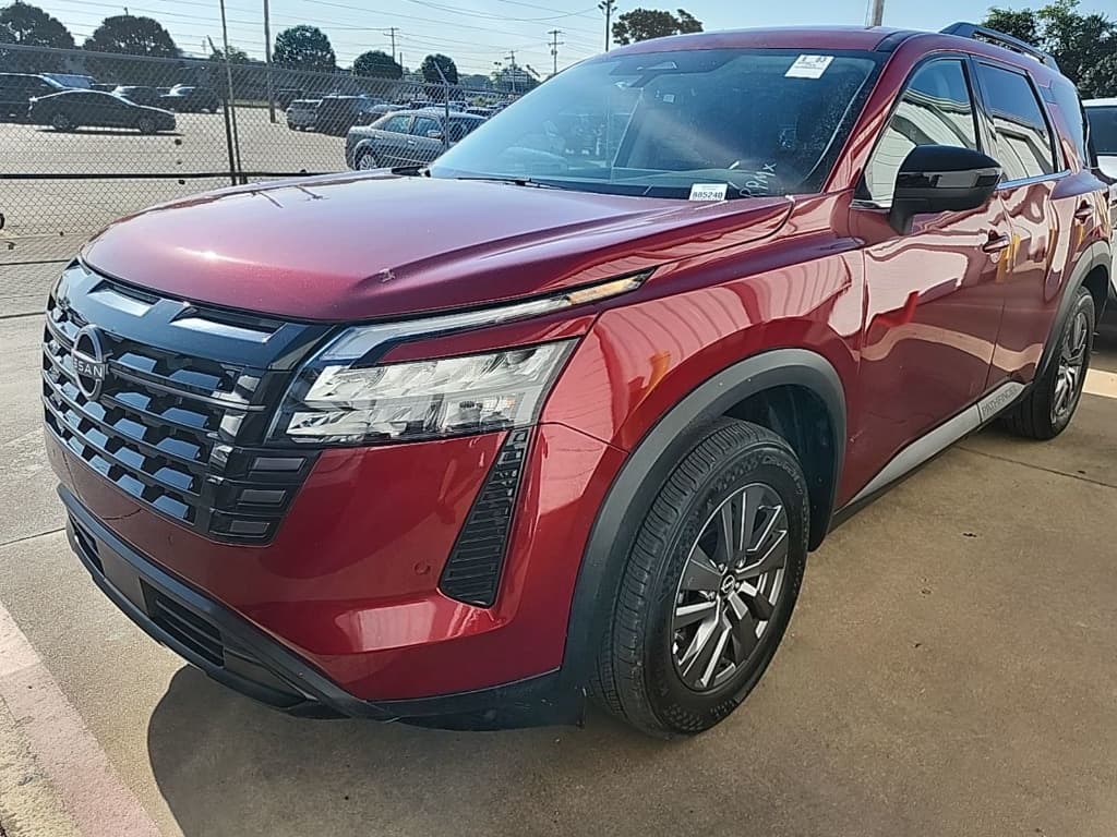 2026 Nissan Pathfinder SV — photo 1 of 3