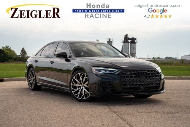 2022 Audi A8 Base — photo 1 of 32