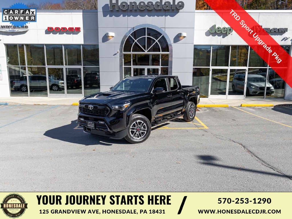 2024 Toyota Tacoma 4WD TRD Sport — photo 1 of 37