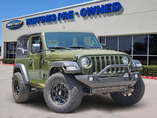2022 Jeep Wrangler Sport — photo 1 of 33