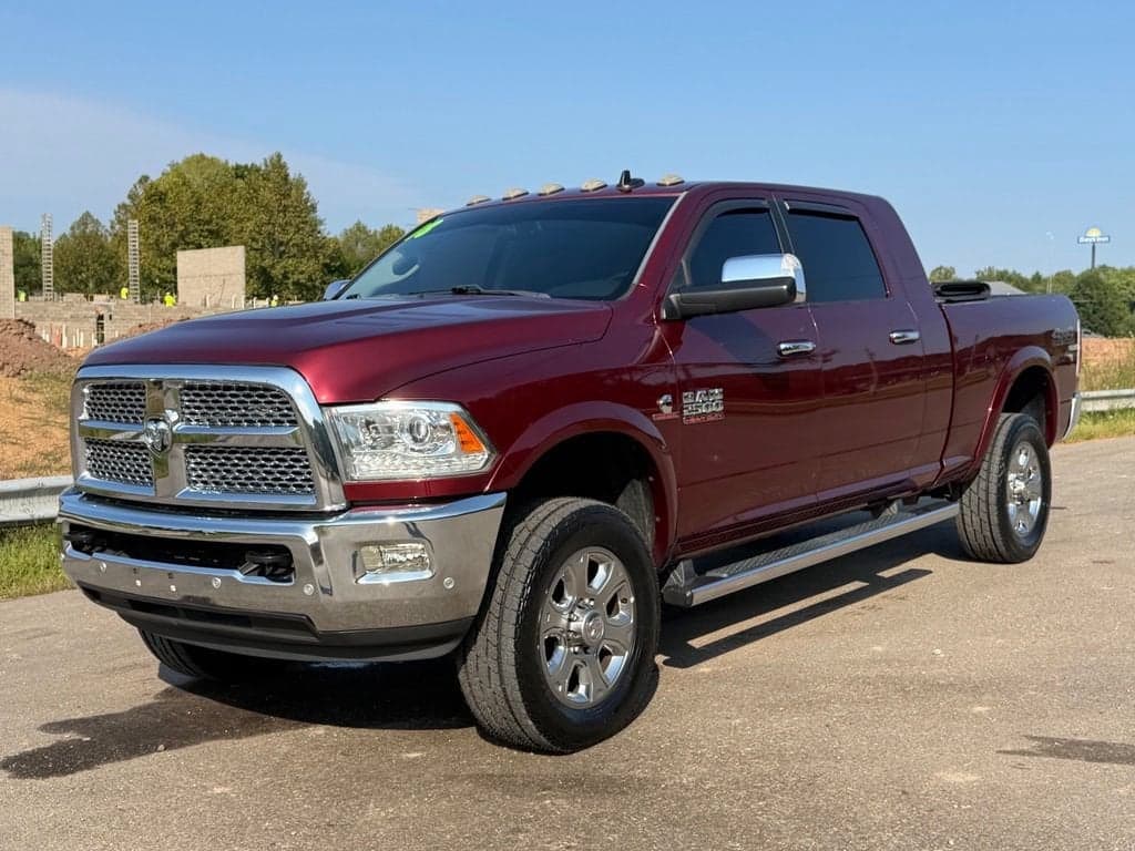 2018 RAM 2500 Laramie — photo 1 of 11