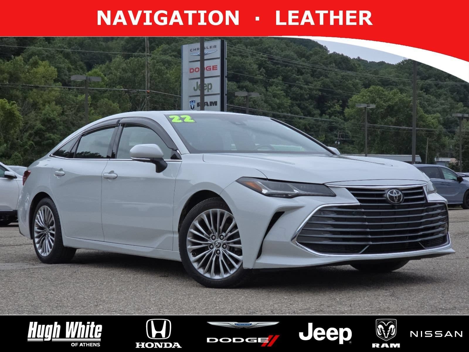 2022 Toyota Avalon Limited — photo 1 of 36