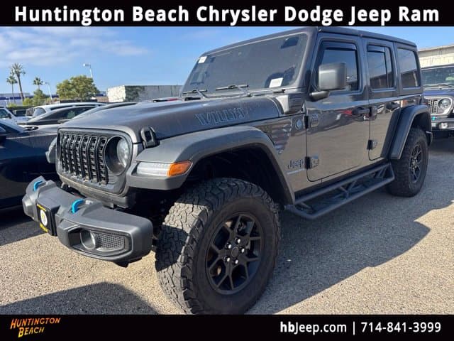 2024 Jeep Wrangler Base — photo 1 of 10