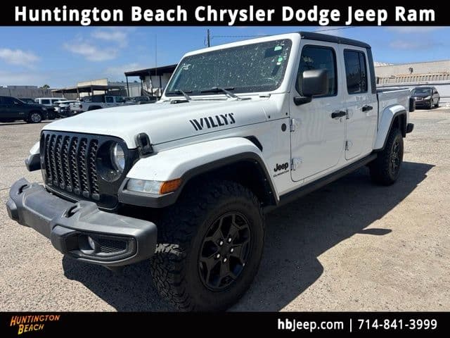 2022 Jeep Gladiator Willys — photo 1 of 11