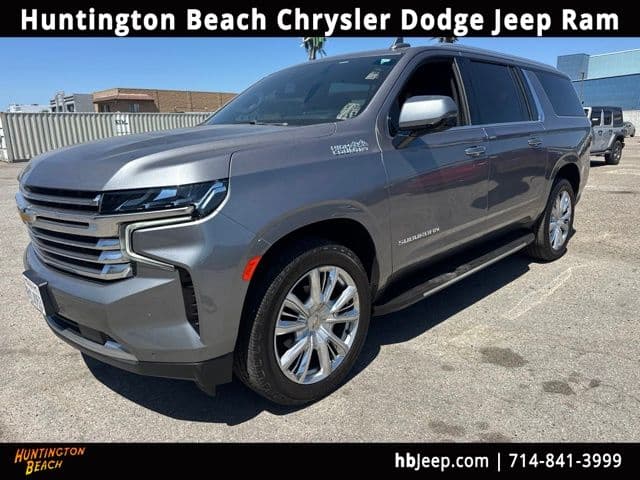 2021 Chevrolet Suburban High Country — photo 1 of 11