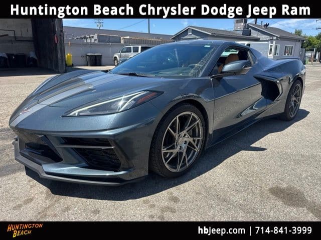 2021 Chevrolet Corvette Stingray — photo 1 of 11