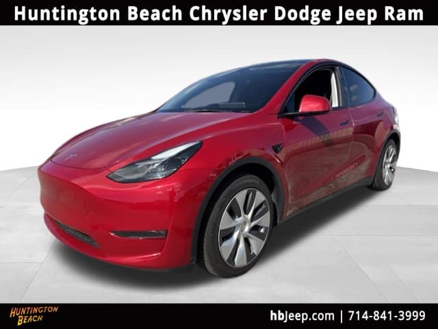 2023 Tesla Model Y Long Range — photo 1 of 11