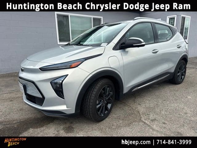 2022 Chevrolet Bolt EUV Premier — photo 1 of 11