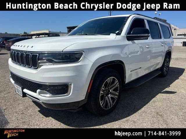 2024 Jeep Wagoneer L Series II — photo 1 of 12