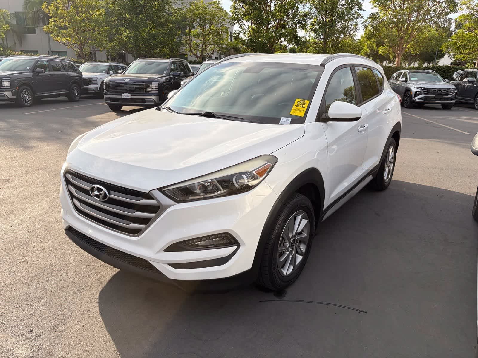 2018 Hyundai Tucson Base — photo 1 of 8