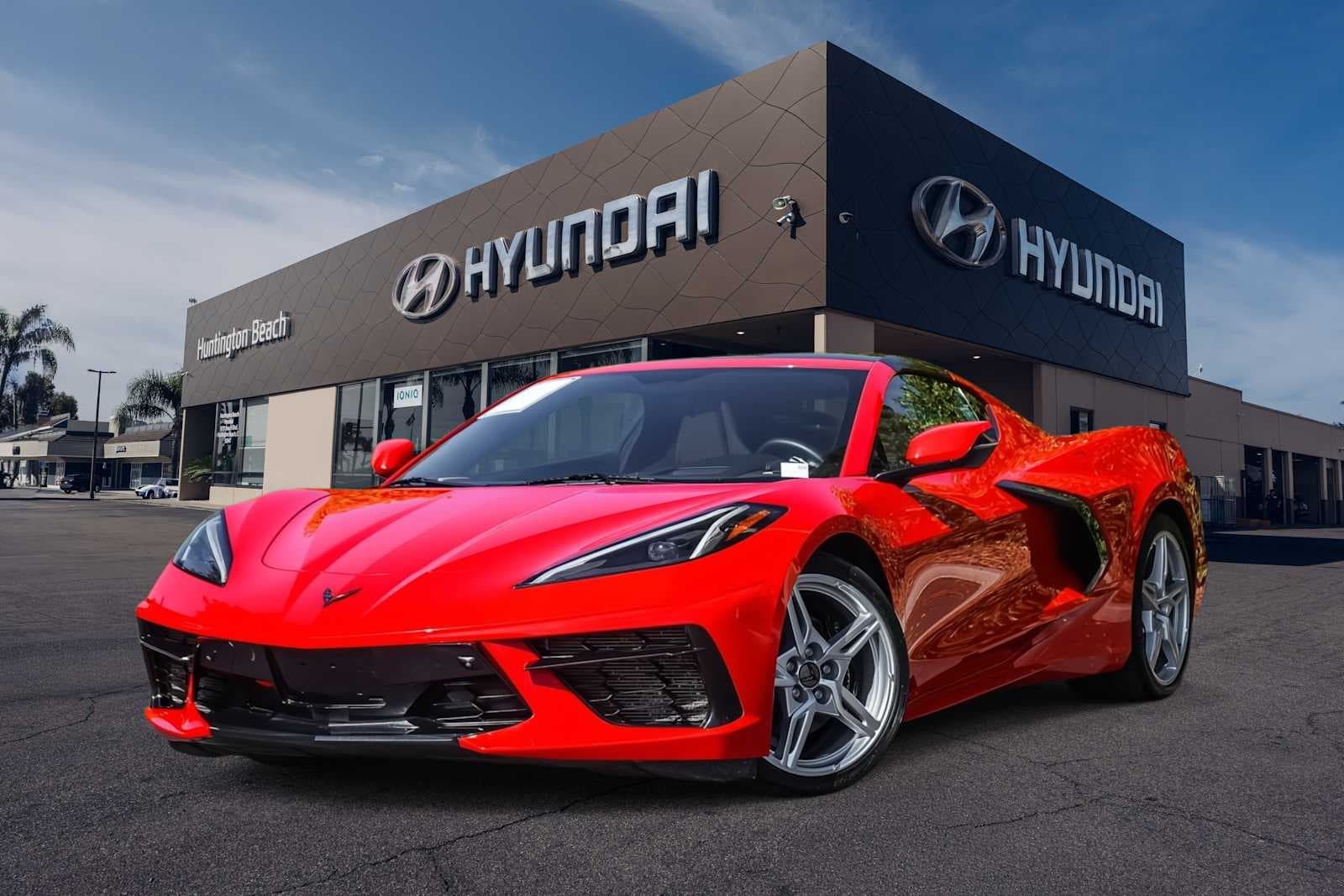 2023 Chevrolet Corvette Stingray 2LT — photo 1 of 28