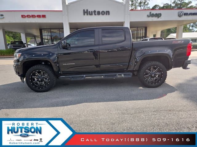 2022 Chevrolet Colorado Z71 — photo 1 of 31