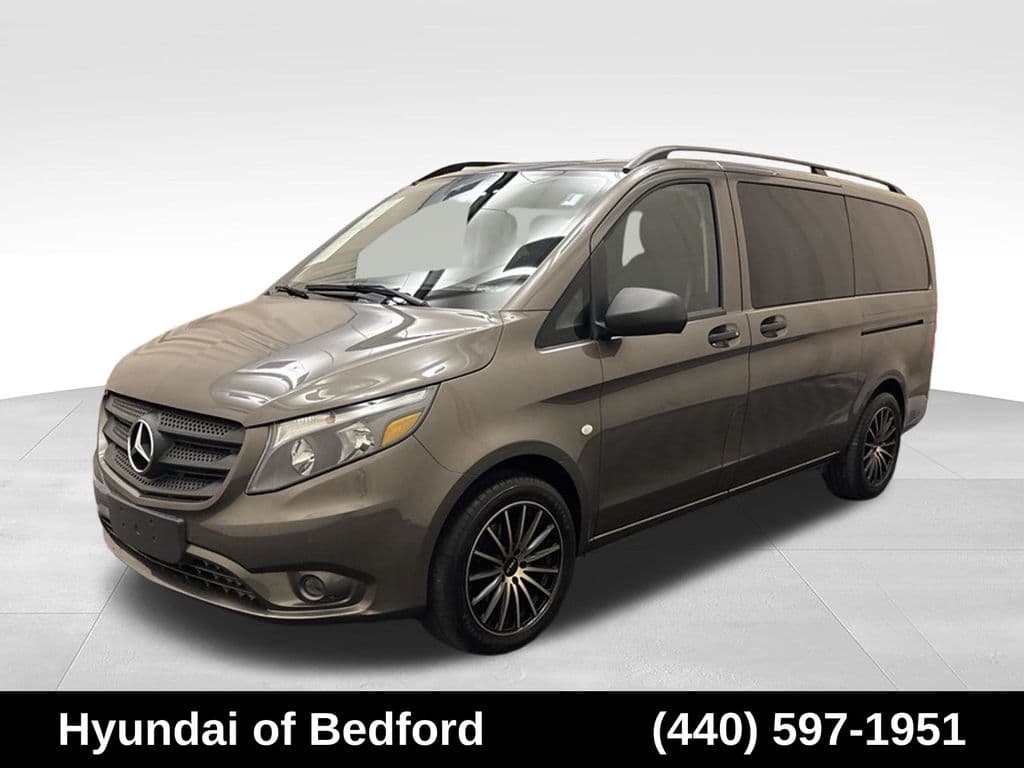 2016 Mercedes-Benz Metris Passenger — photo 1 of 28