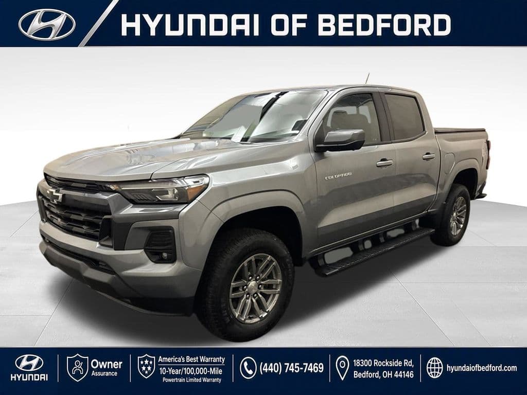 2023 Chevrolet Colorado 4WD LT — photo 1 of 31