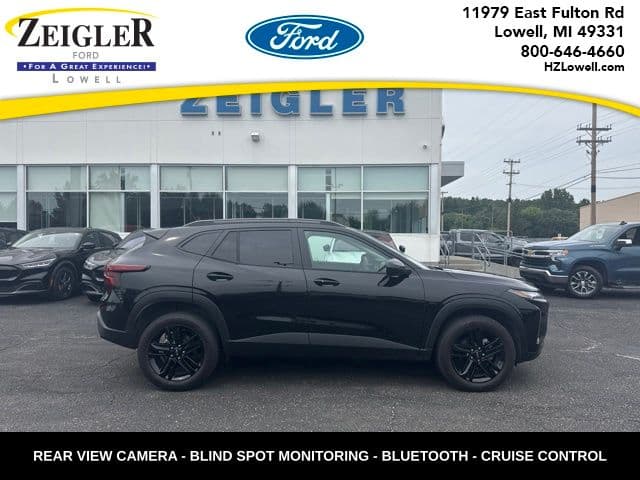 2025 Chevrolet Trax Activ — photo 1 of 21