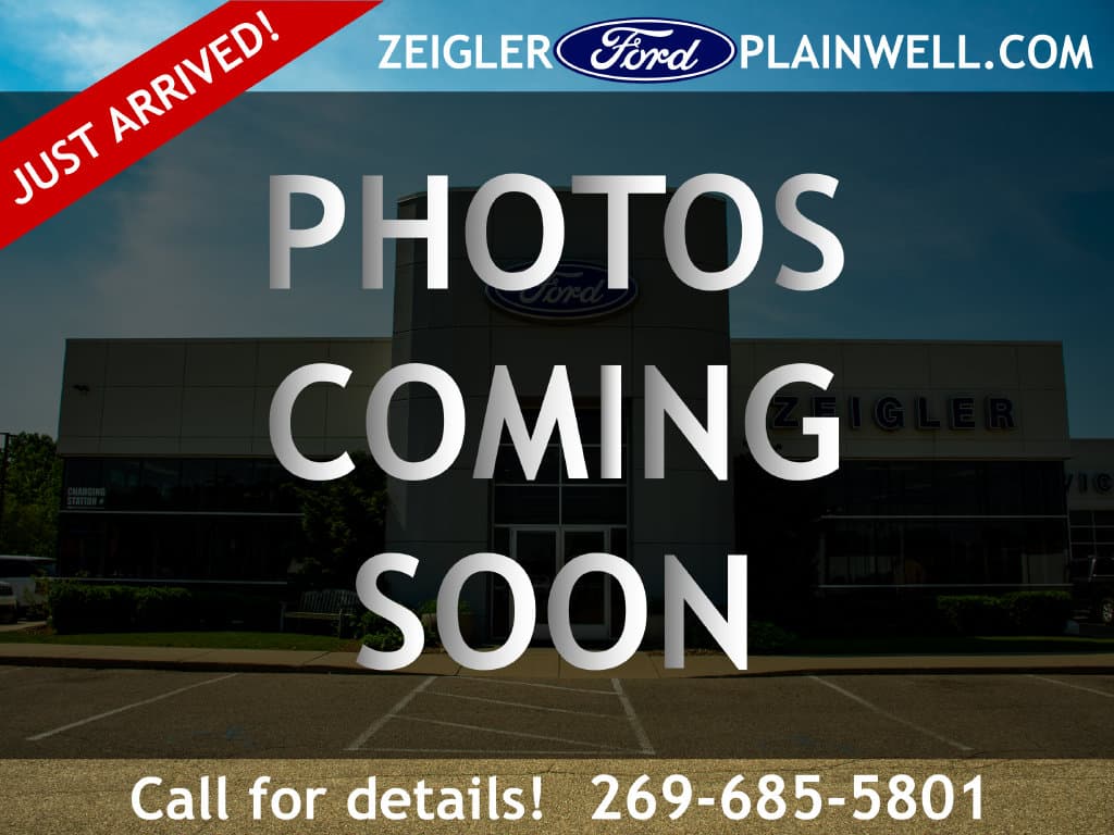 2023 Ford Escape ST-Line — photo 1 of 6