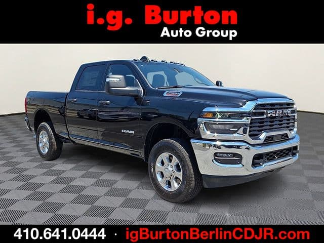 2026 RAM 2500 Big Horn — photo 1 of 17