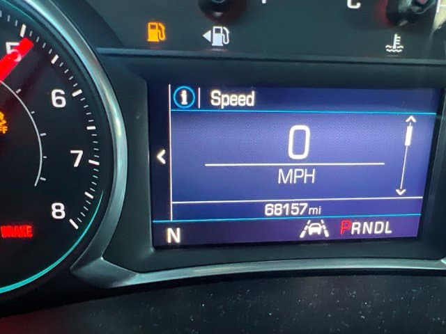2022 Chevrolet Equinox RS — photo 1 of 10